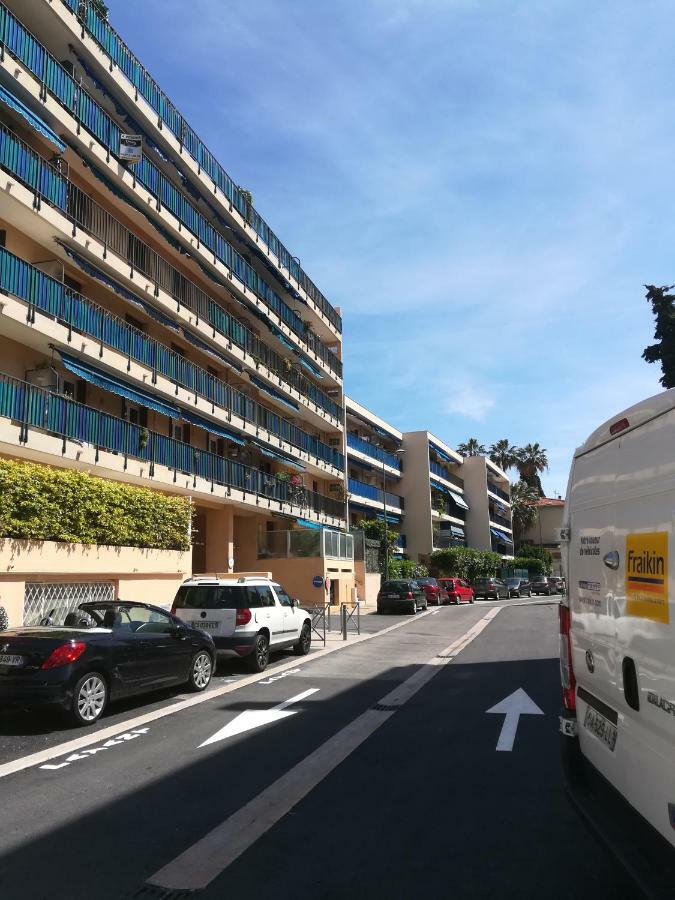Le Stud Apartment Golfe-Juan Exterior photo