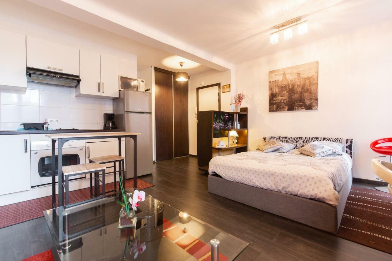 Le Stud Apartment Golfe-Juan Exterior photo